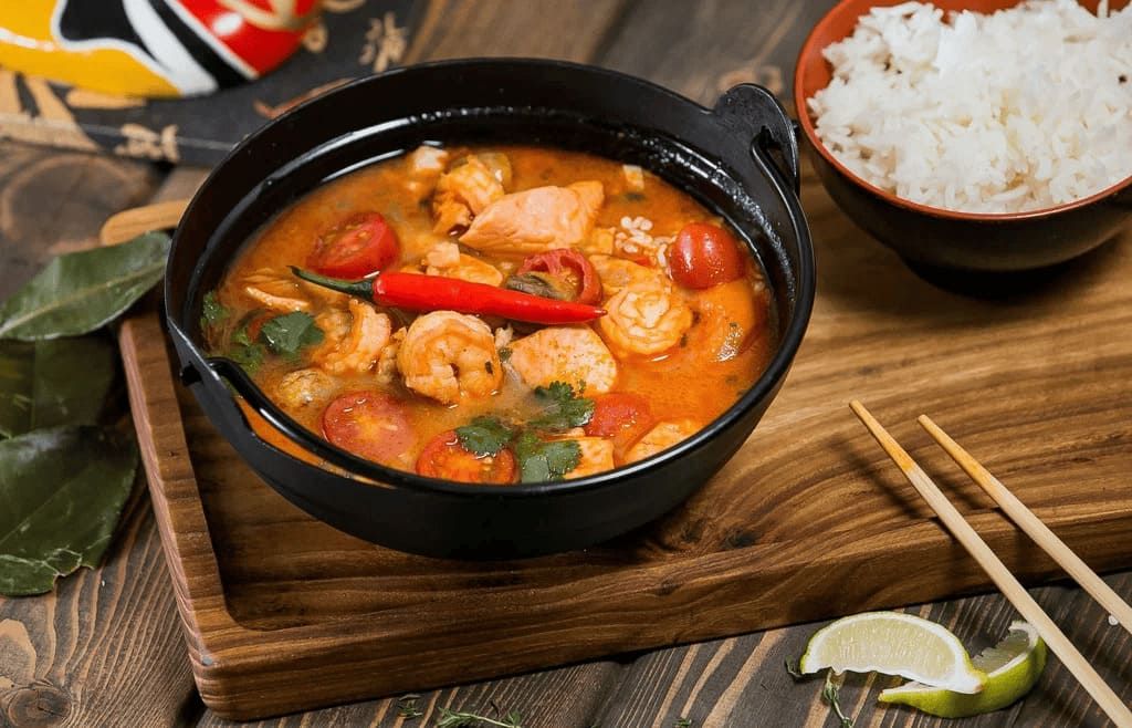 🍜 Что попробовать из еды?