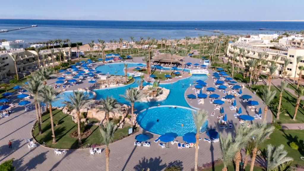 amwaj oyoun resort & casino 4*