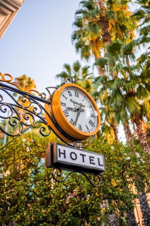 hotel photo