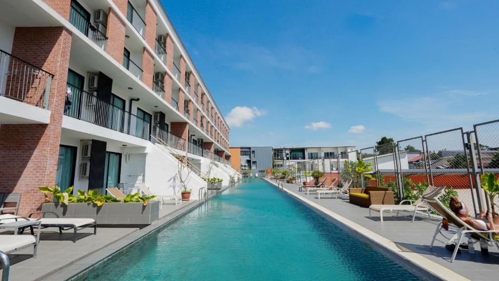 marina house muaythai ta-iad phuket 4*