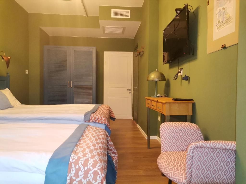 hotel photo