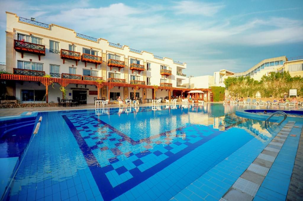 falcon naama star 3*