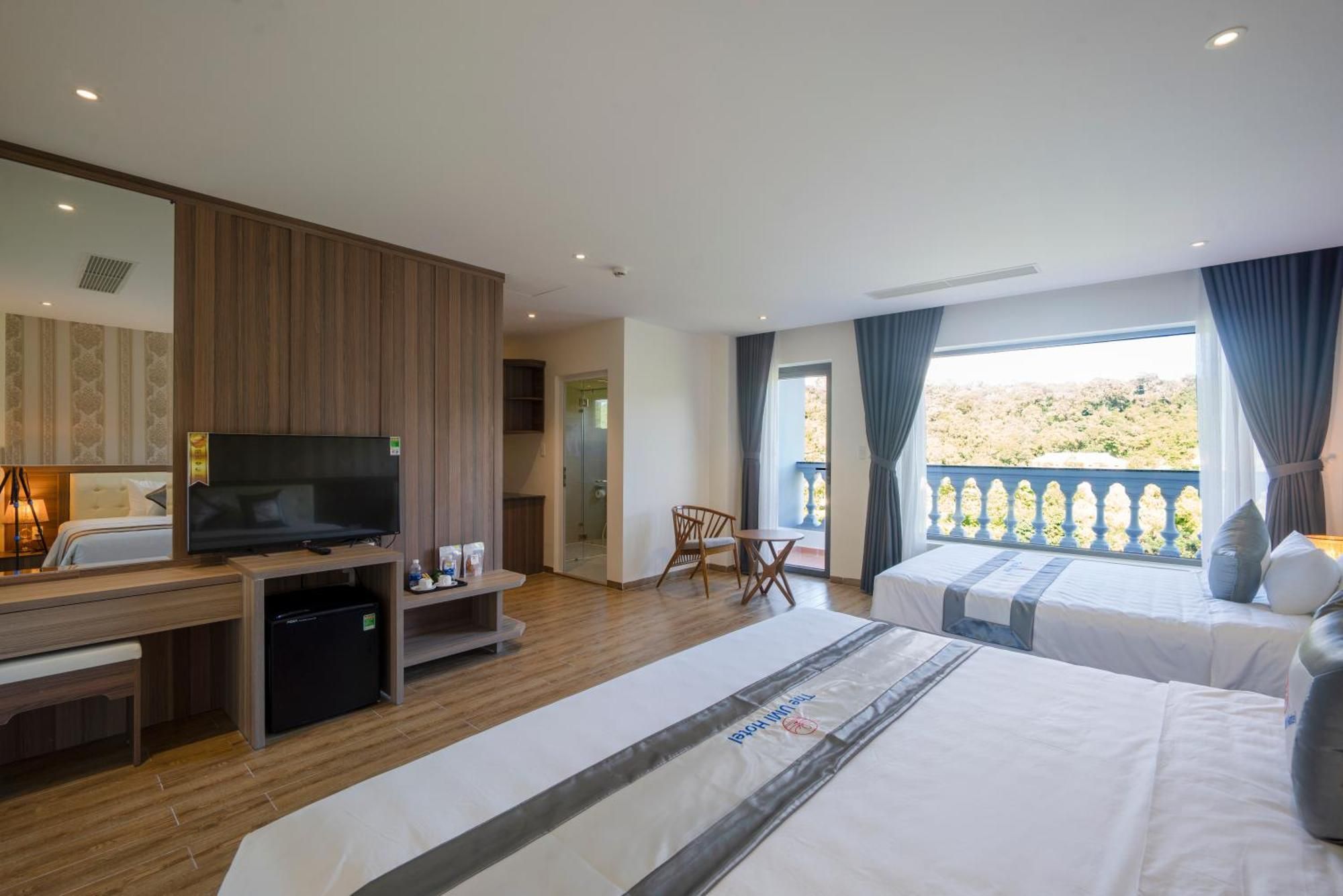 hotel photo