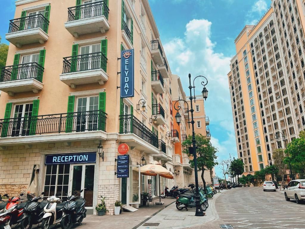 hotel photo