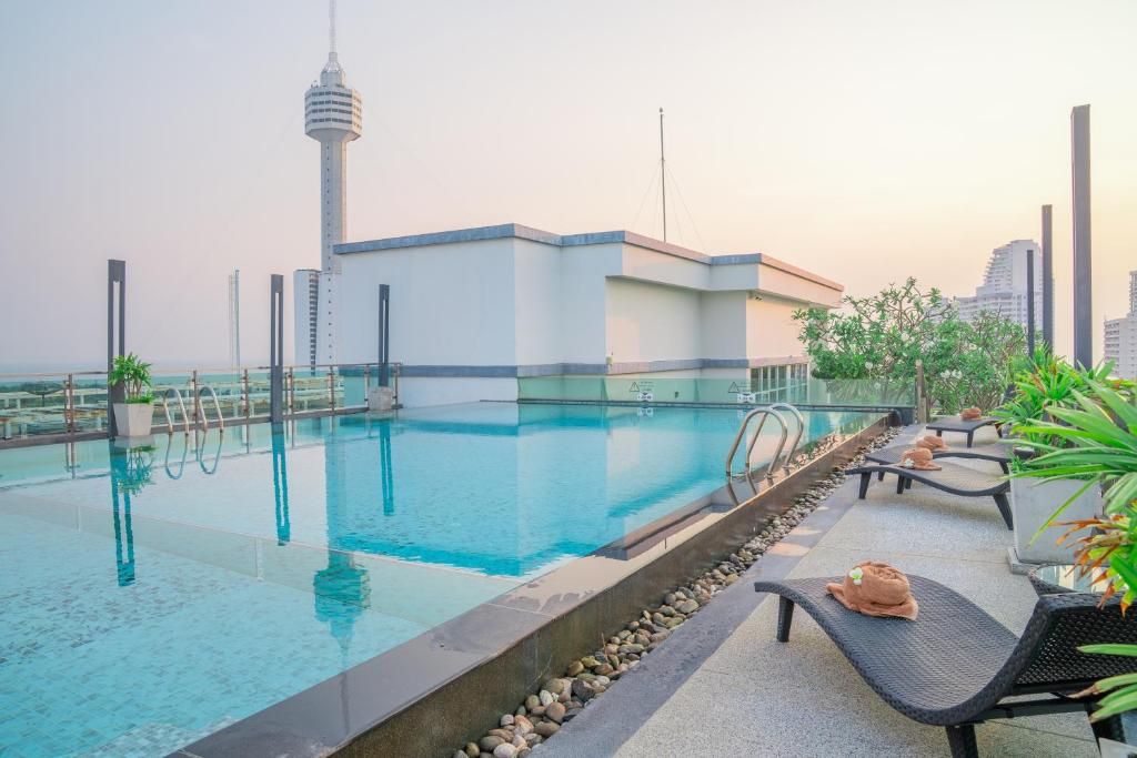 royal prince resort pattaya 4*