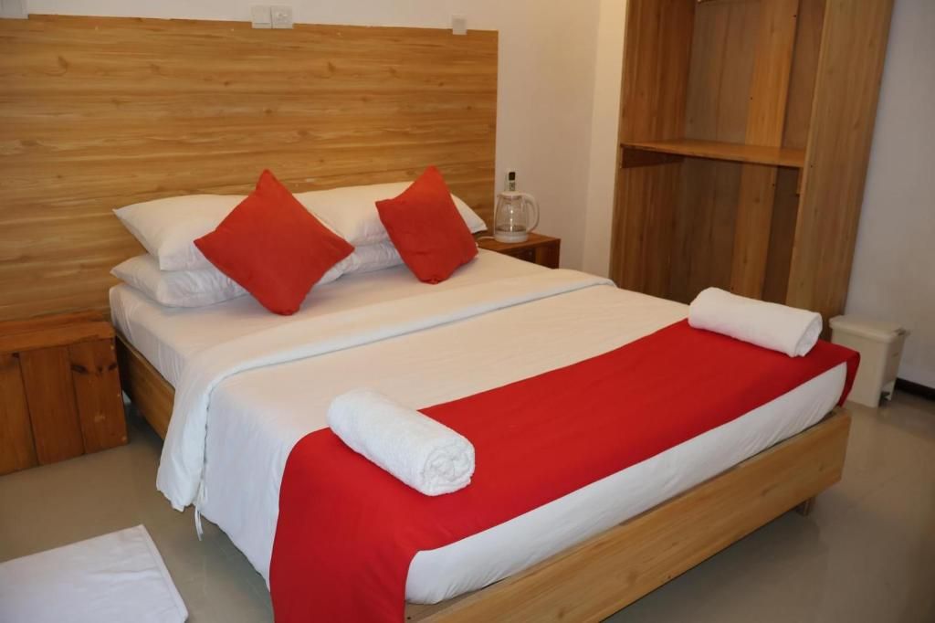 dhontakuru guest house