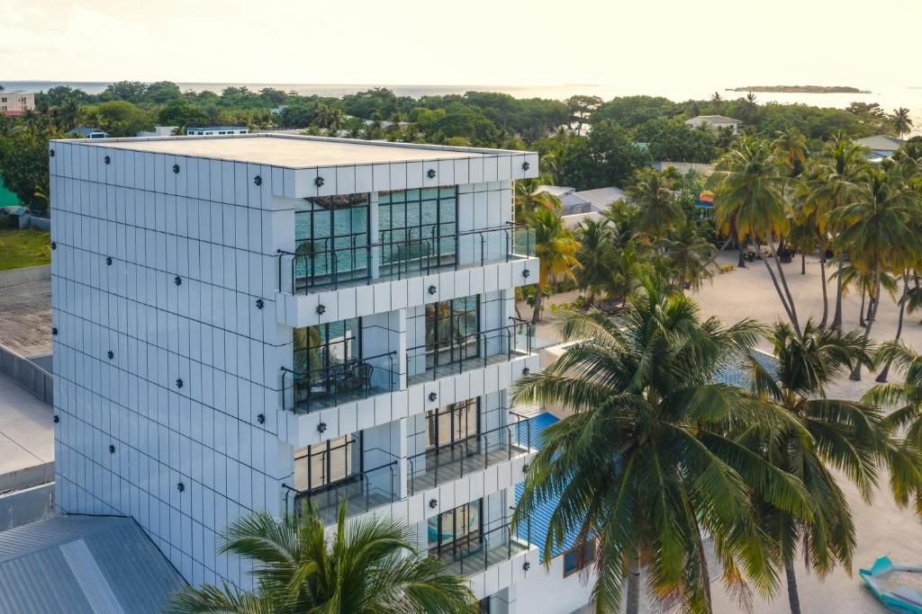 wings by hawks hotels 4*