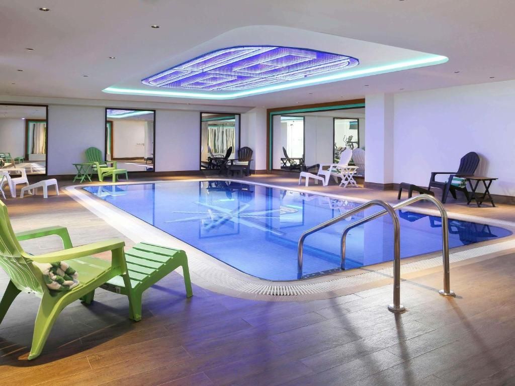 ibis styles dubai jumeirah 3*