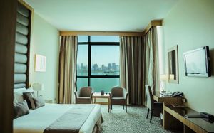 copthorne hotel sharjah 4*