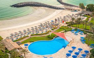 coral beach resort sharjah 4*