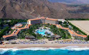fujairah rotana resort & spa 5*
