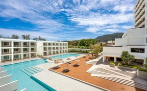 patong beach hotel by see2sea 4*