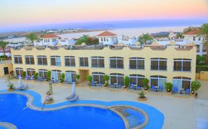 royal naama bay