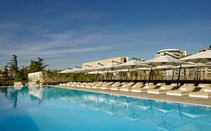 holiday inn tbilisi