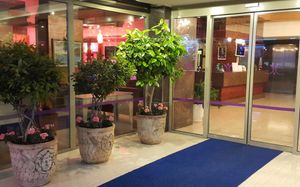 parador beach hotel 3*