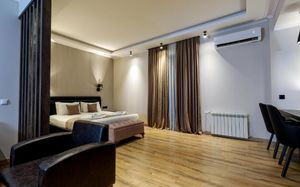 prometheus hotel