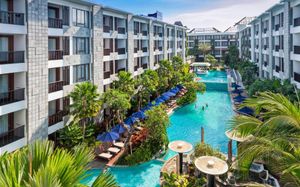 courtyard by marriott bali seminyak 5*