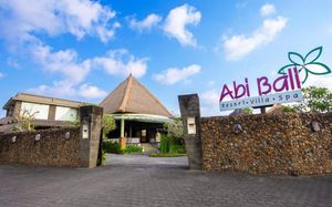 abi bali resort and villa 4*