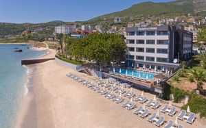 floria beach hotel (ex. gorulu kleopatra beach)