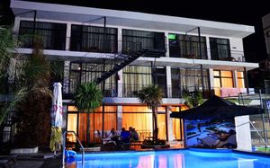 amigo hotel 3*