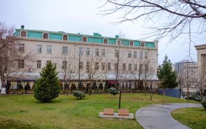 grand hotel baku central park 4*