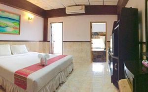 kata palace phuket 3*