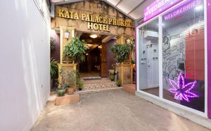 kata palace phuket 3*