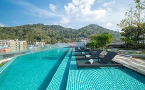 journeyhub phuket patong (ex. oakwood hotel journeyhub phuket) 4*