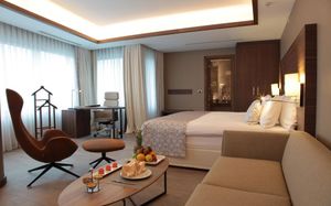bricks hotel 5*