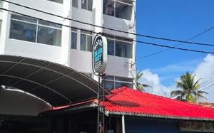 blue sky hotel hikkaduwa