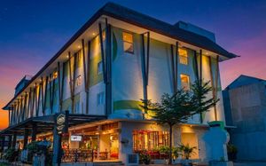 zest legian by swiss-belhotel international (ex. zest hotel legian) 3*
