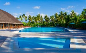 canareef resort maldives 4*