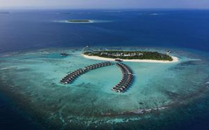 kuredhivaru resort and spa (ex. movenpick resort kuredhivaru) 5*