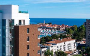 wow hotel 4*