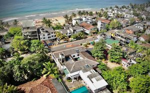 sundowners guesthouse (ex. drifters guesthouse)