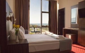 legend business hotel 4*