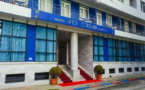 west batumi 3*