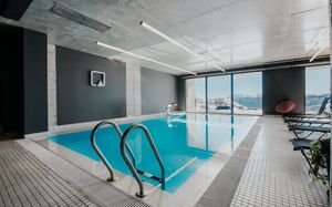 quadrum 4*