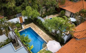 the club villas seminyak 4*