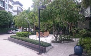 kris residence patong 4*