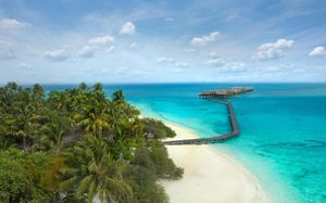 adaaran select hudhuran fushi 4*