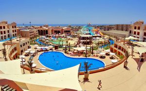 coral sea aqua club resort 5*