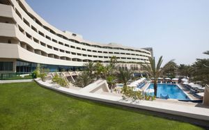 occidental sharjah grand  4* (ex. grand hotel sharjah)