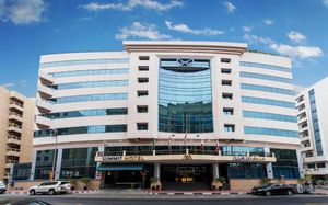landmark summit hotel 4*