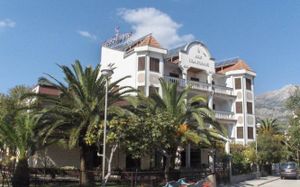 villa dvor kornica