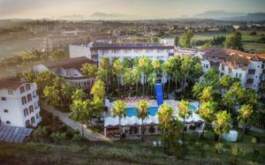 nergos garden hotel 3*