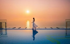 maximilan danang beach hotel 4*