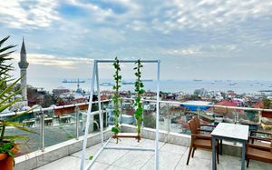 art city hotel 3*