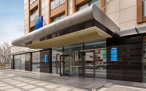 tryp by wyndham istanbul topkapi 4*