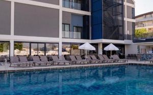 side square hotel 4*